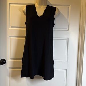 MM Lafleur The Linette Black Knit V-Neck Flaw No Belt Basic Size large